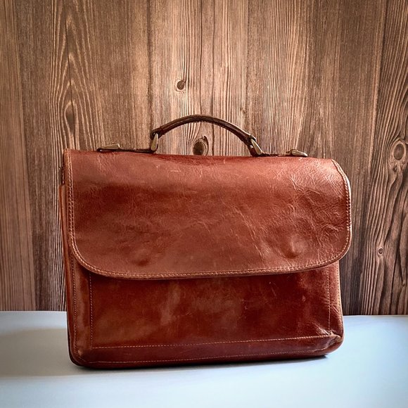 Vintage CLAUDIO FERRICI brown Italian leather messenger-style handbag - Picture 1 of 9